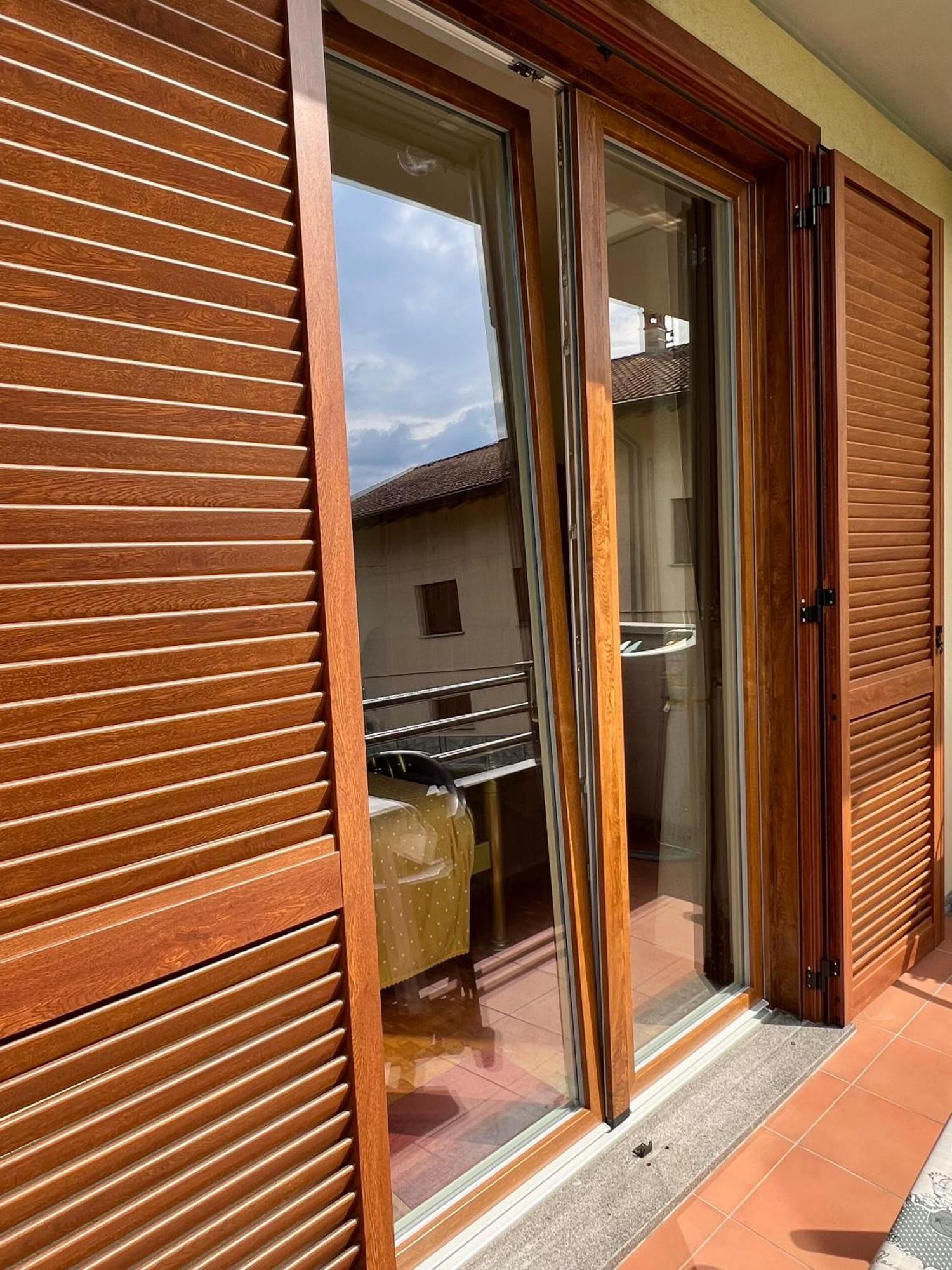 Casa Mimosa The Green View Apartment โดมาโซ ภายนอก รูปภาพ