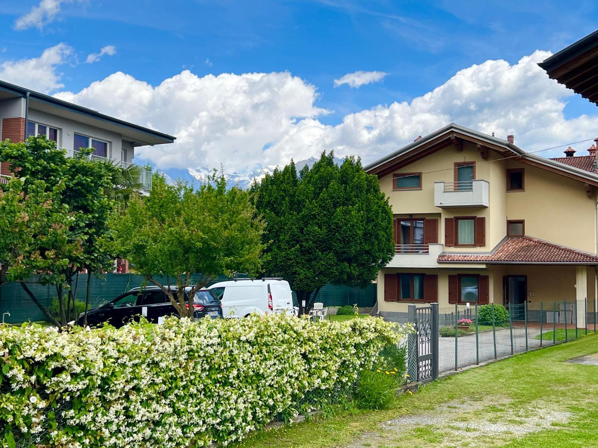Casa Mimosa The Green View Apartment โดมาโซ ภายนอก รูปภาพ